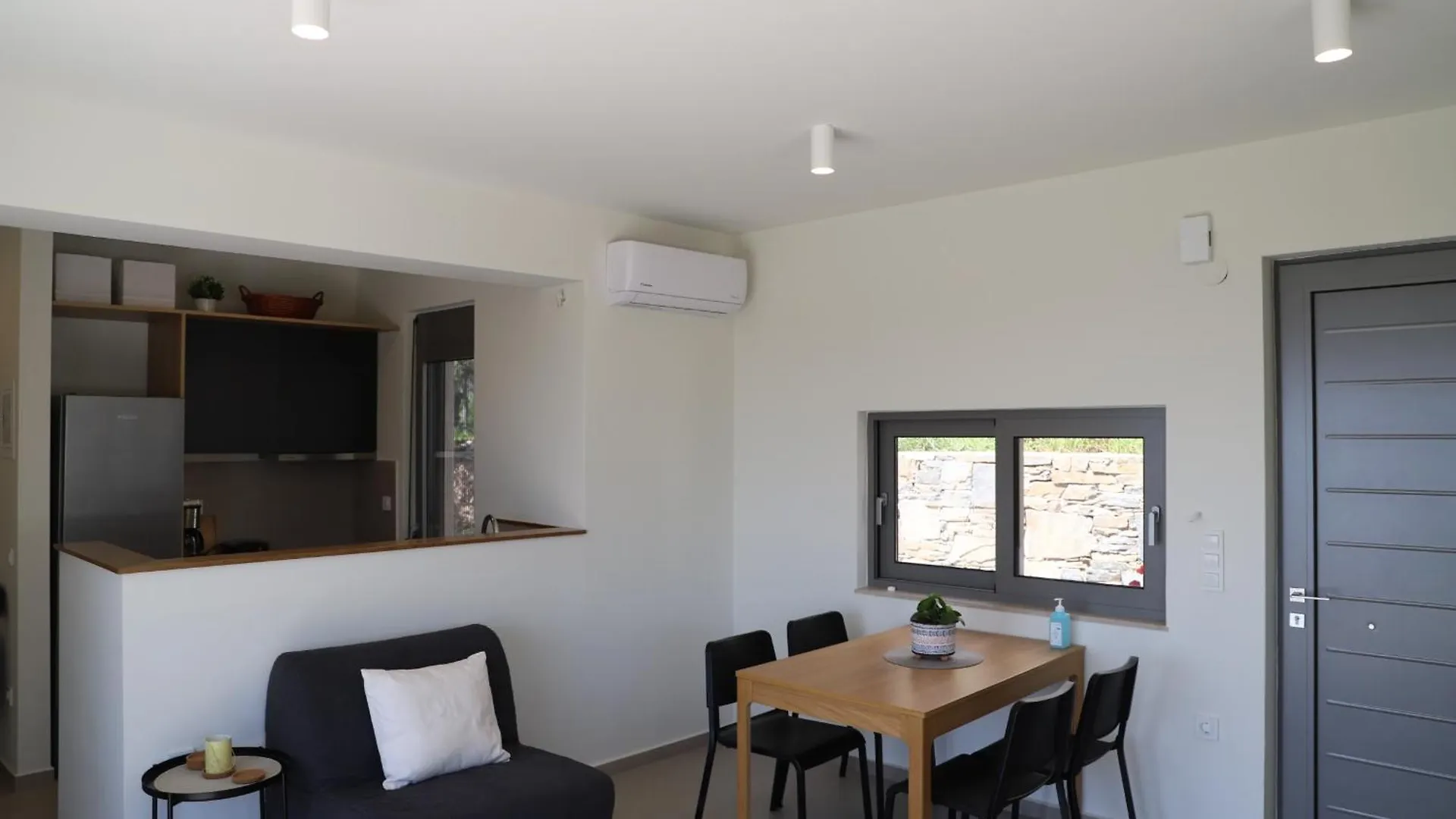 Vakantiehuis Enelia Villa Vatopédhion
